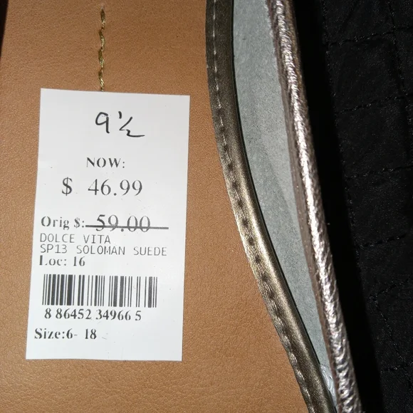 Dolce Vita Silver Solaman Suede Flats sz 9.5 - Picture 2 of 11